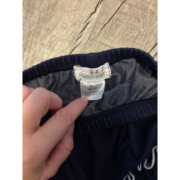 Bradylynn Designs Girls Ruffle Shorts Navy Size 5T Cute Boutique Style - Picture 2 of 3